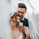 How should a bride behave on her wedding day